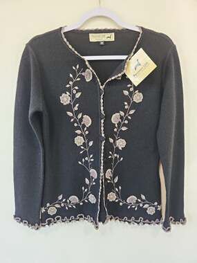 Vintage Peruvian Connection Cardigan Sweater Alpaca Embroidered Handmade M